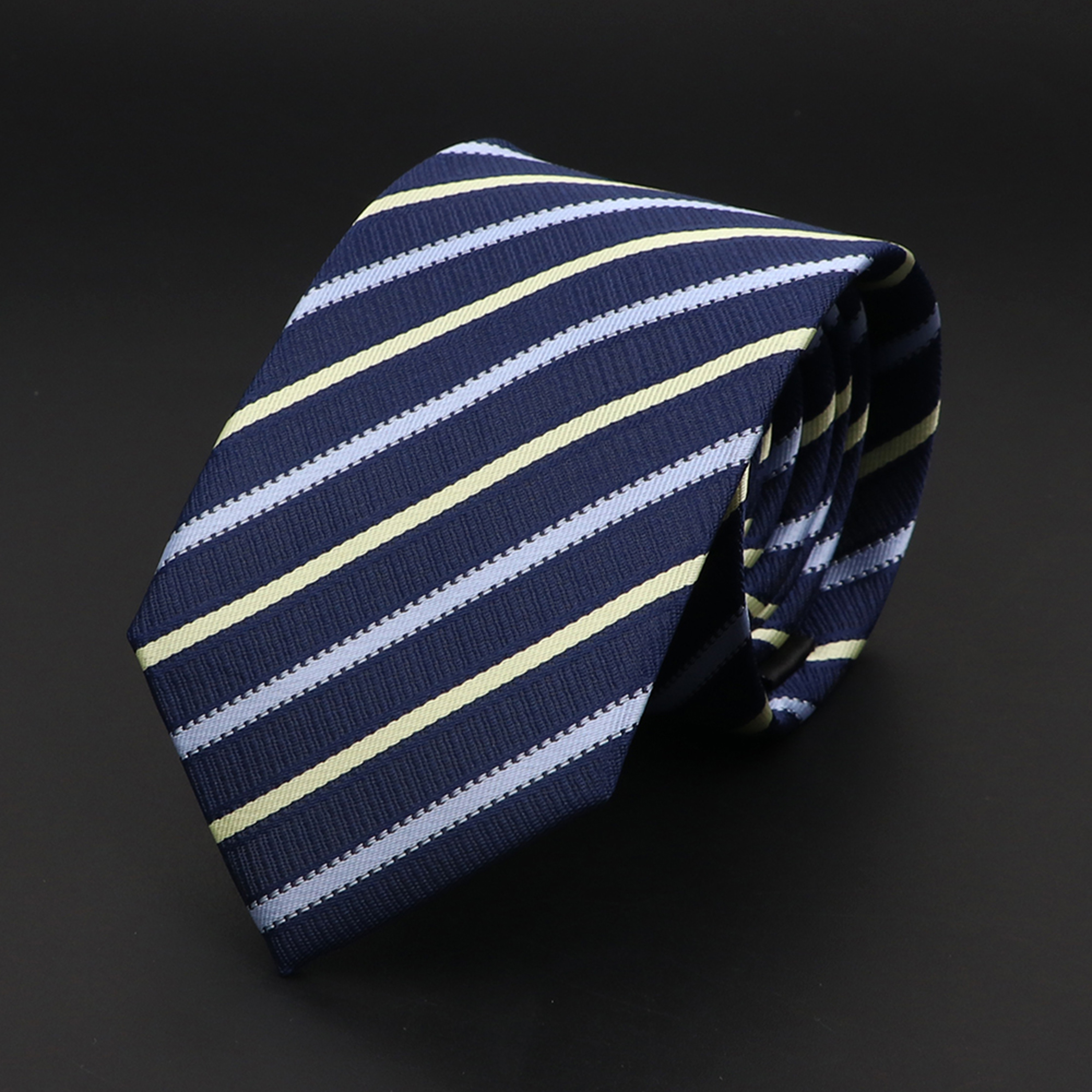Nouvelle cravate pour hommes classique rouge bleu noir couleur unie rayure 7 cm Jacquard cravate usage quotidien affaires formelle cravate de mariage cadeau pour hommes