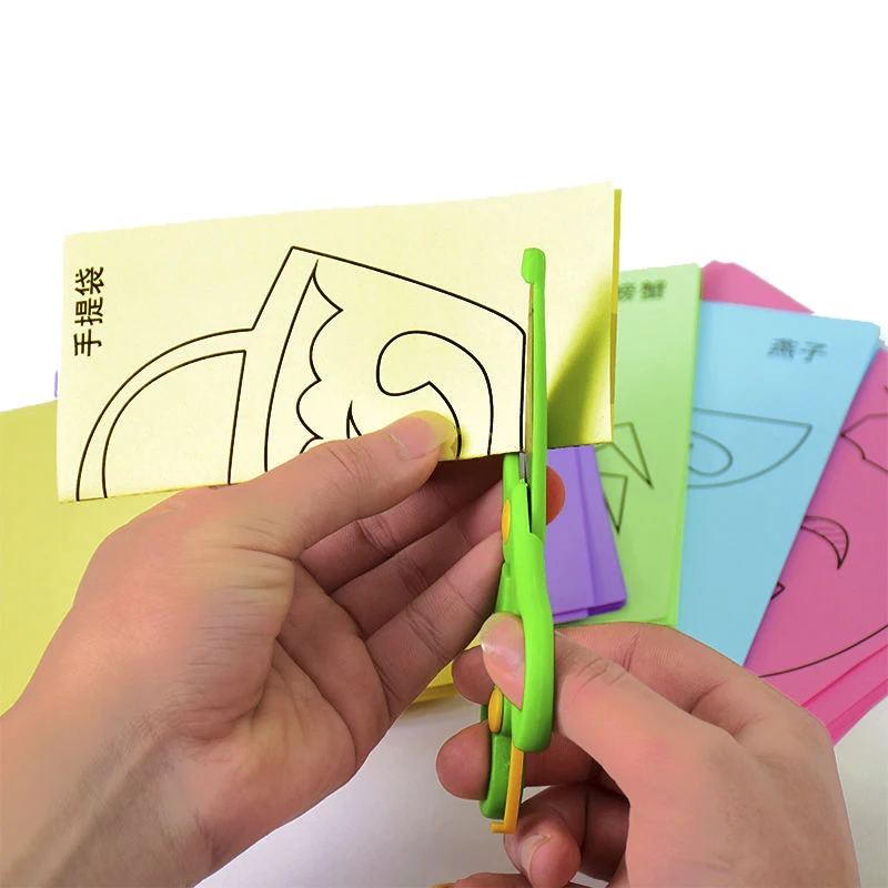 96 ชิ้นเด็กการ์ตูน DIY ที่มีสีสันตัดกระดาษพับของเล่นเด็กหัตถกรรมสัตว์ Handcraft กระดาษศิลปะการเรียนรู้ของเล่นเพื่อการศึกษา