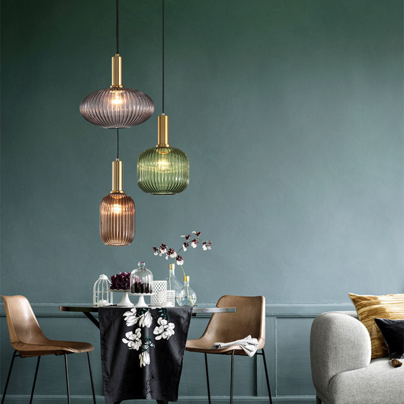 Luces colgantes de cristal coloridas para restaurante Retro, lámpara creativa para sala de estar, lámpara de noche Simple LED E27, iluminación colgante para loft