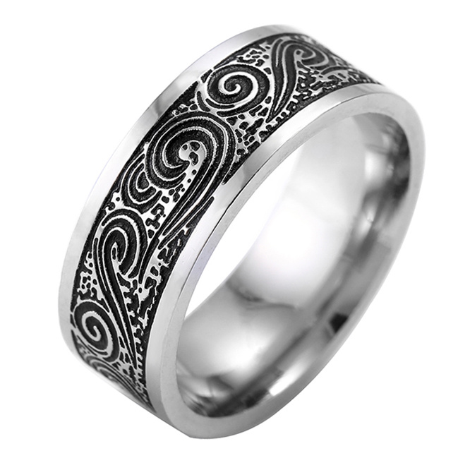 Cincin Titanium 8mm untuk Hadiah Ulang Tahun Pria dan Wanita Cincin Diskredit Pola Segitiga