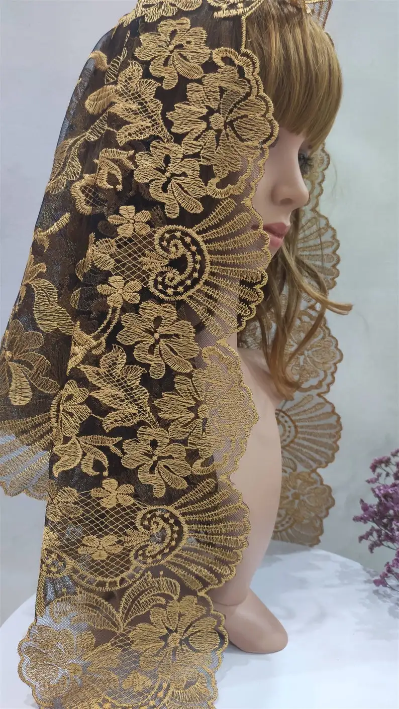 Velo de encaje Triangular bordado dorado, Mantilla, nuevo diseño