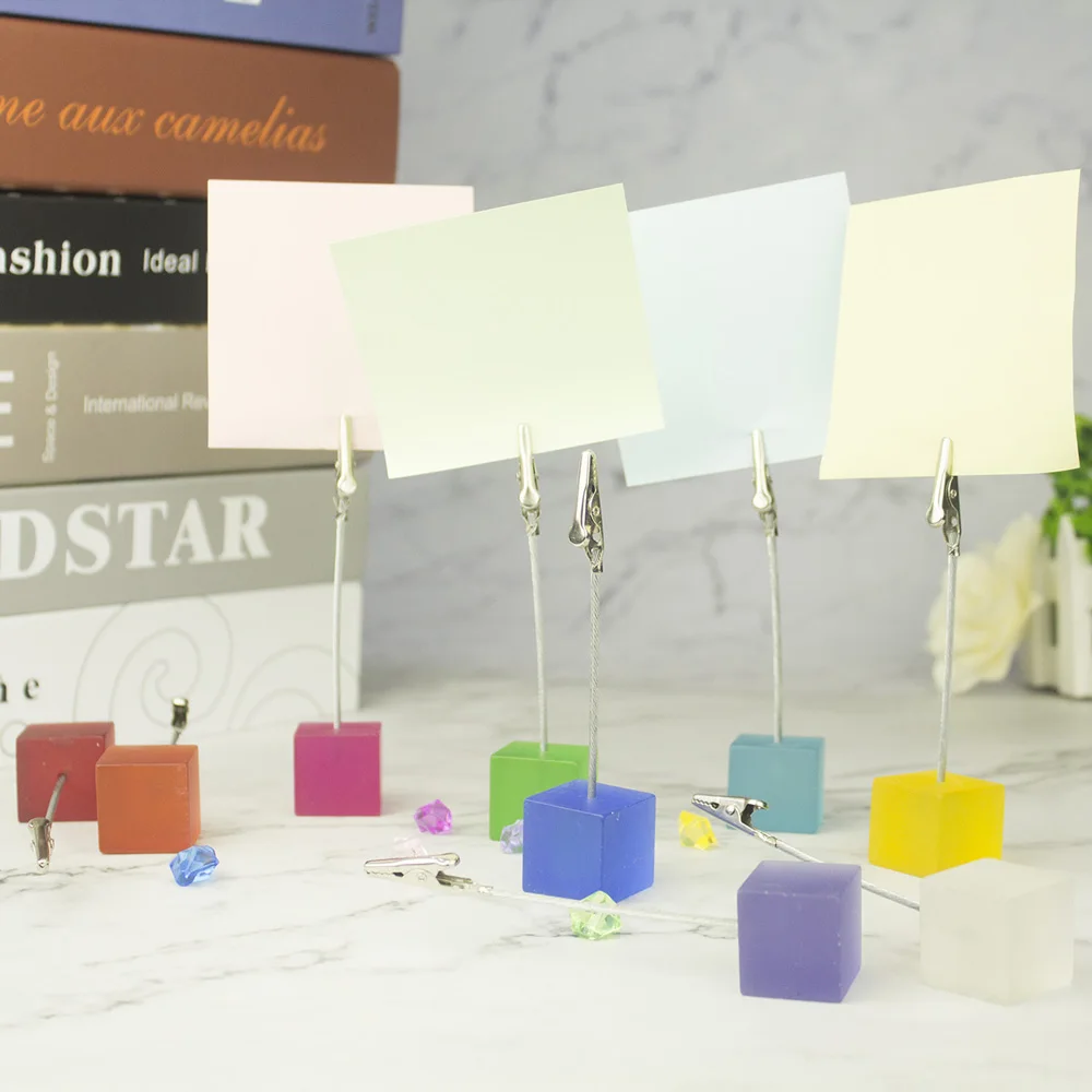 Lot 10pcs Cube ขาตั้งผู้ถือรูปถ่าย,ฐานเรซิ่น Memo Note คลิป,ตารางงานแต่งงาน Place Card CLAMP,ขายส่งแถมของขวัญ