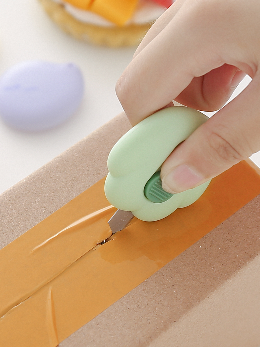 MINKYS Kawaii Mini Tasche Katze Pfote Kunst Utility Messer Express Box Messer Papier Cutter Handwerk Verpackung Nachfüllbare Klinge Schreibwaren