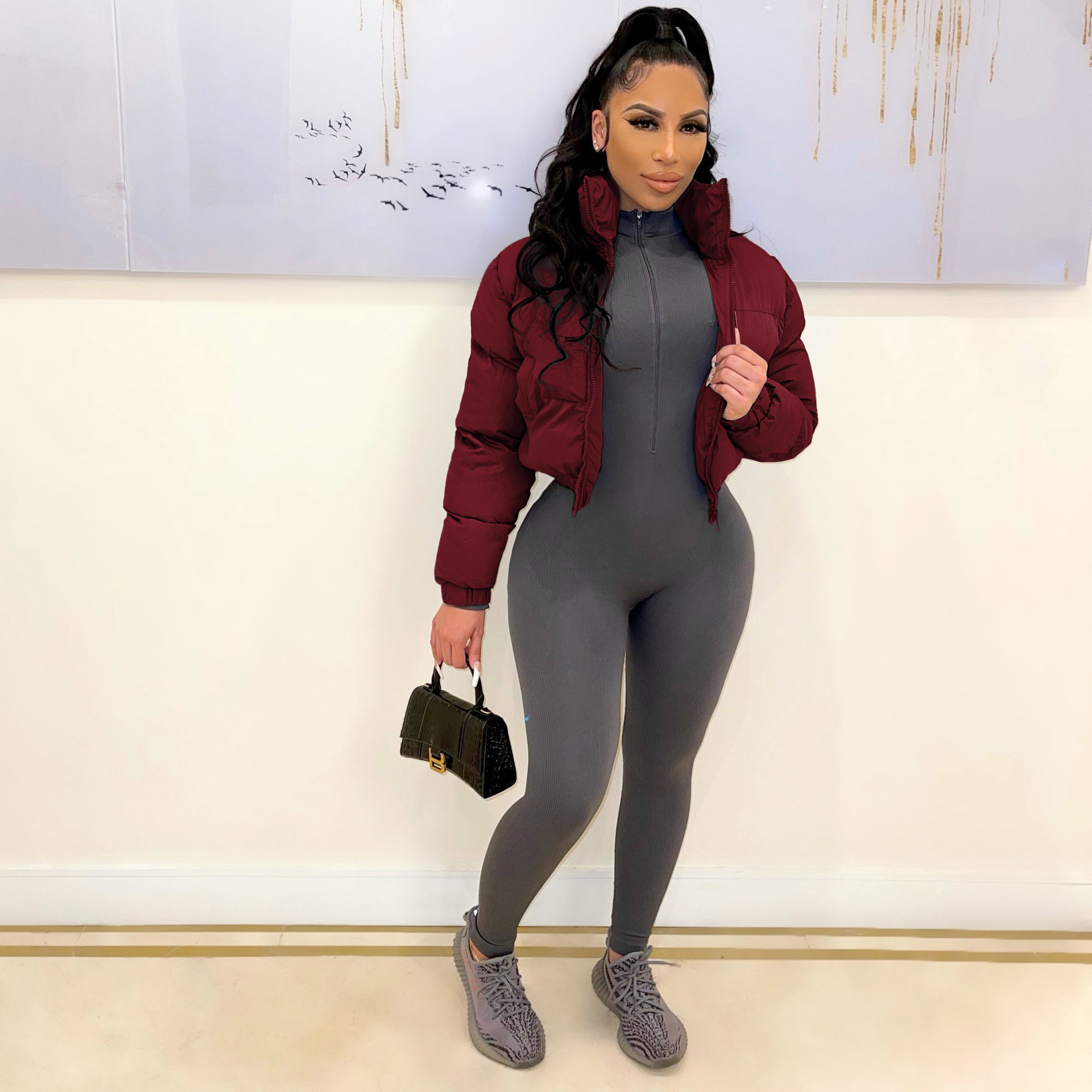 Jaqueta Puffer cortada para mulheres, gola alta com zíper, cor sólida, roupas de inverno, roupas por atacado, outono
