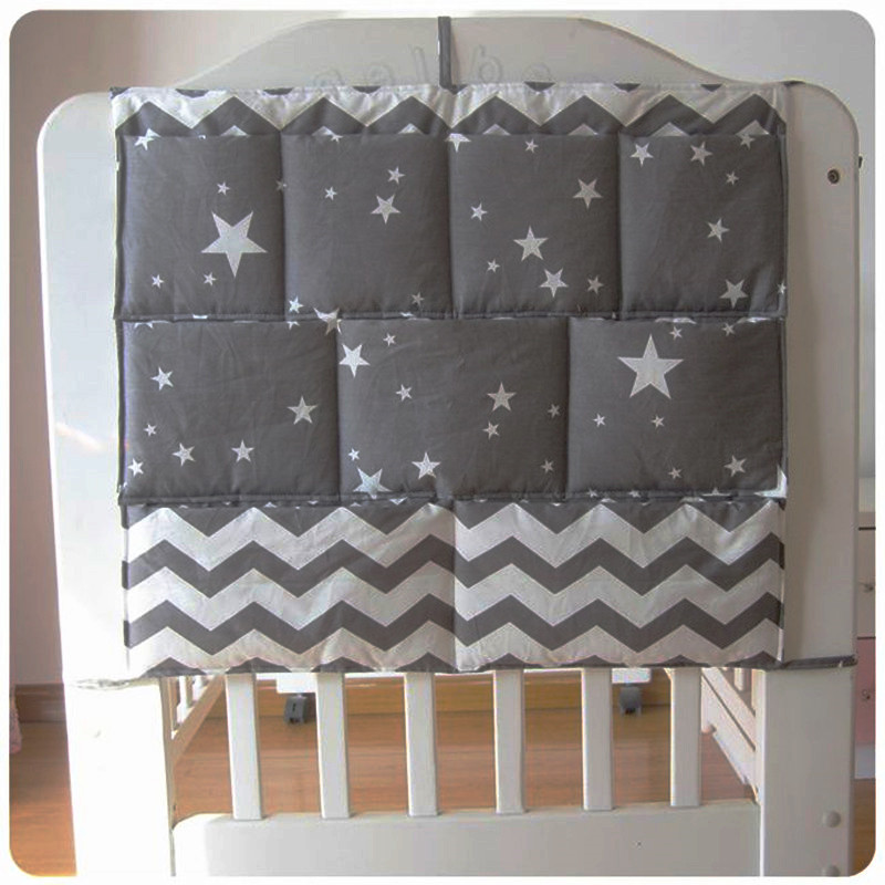 Camera dei cartoni animati Asilo nido Borsa portaoggetti appesa Lettino per bambini Organizzatore per culla Tasca per pannolini giocattolo per set di biancheria da letto per culla neonato 50 * 60 cm