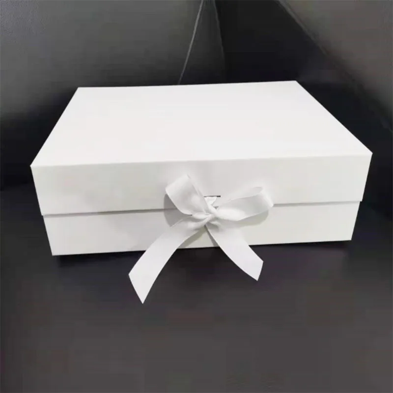Paquete de regalo de cartón blanco y negro, caja de regalo grande de cartón, caja corrugada en blanco de 3 capas para embalaje, caja de recuerdos de fiesta con imán