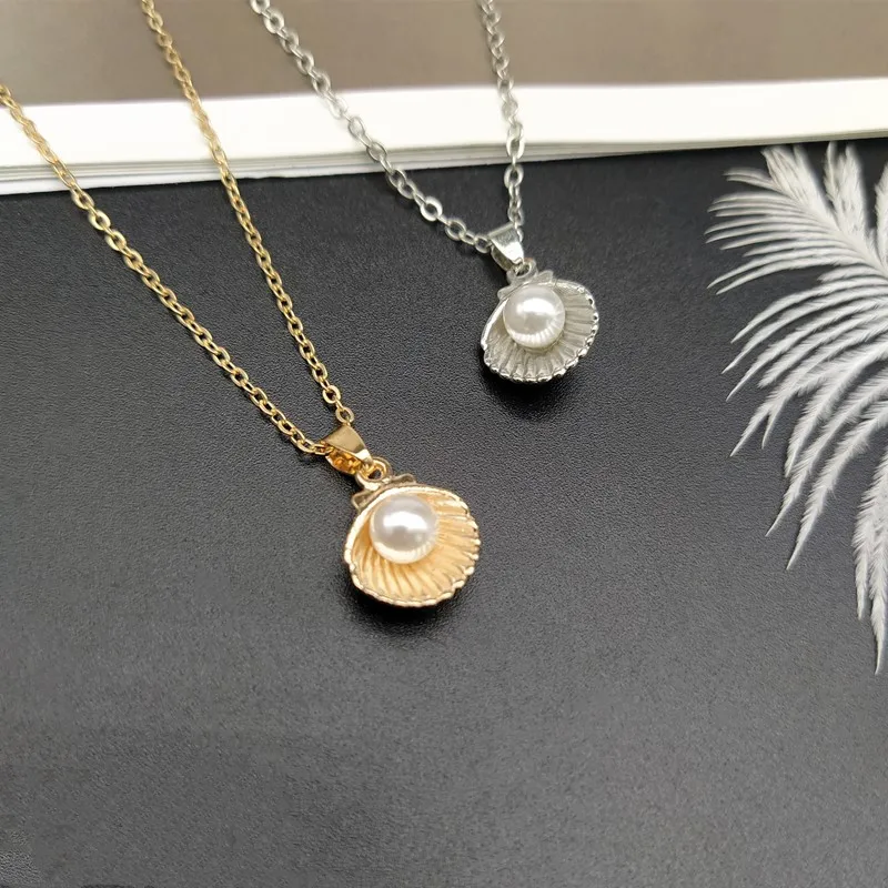 Collar con colgante de perla de imitación de concha de verano a la moda para mujer, Collar de moda para el cuello, joyería al por mayor, triangulación de envíos