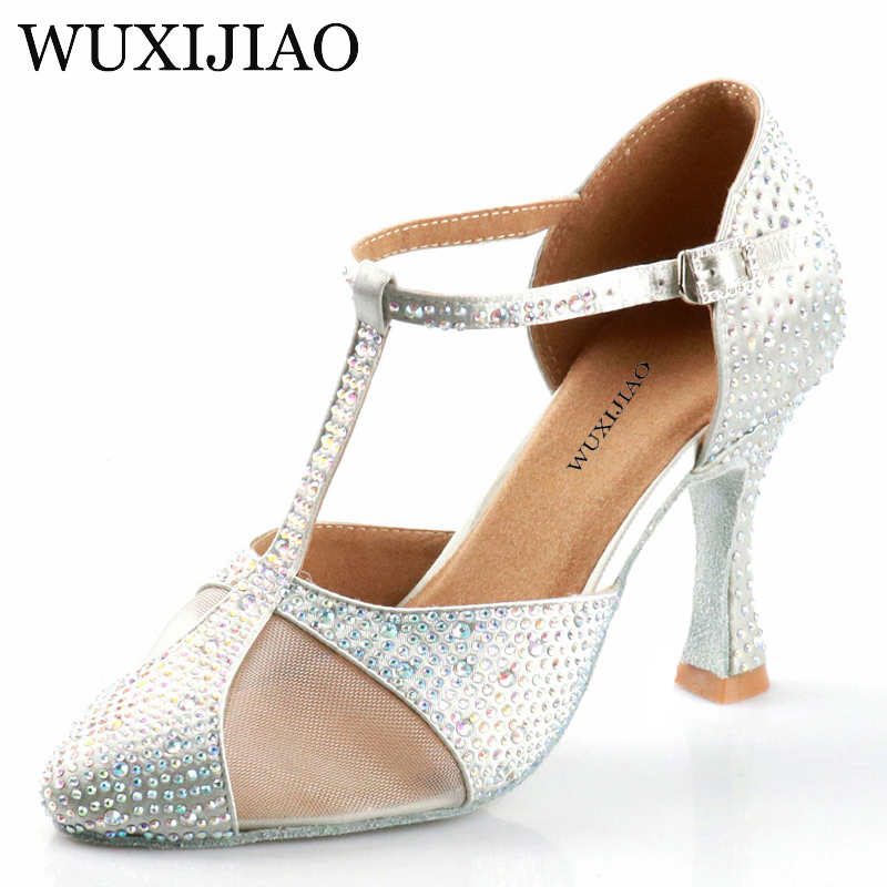 WUXIJIAO zapatos de baile modernos con diamantes de imitación de satén de seda plateada, zapatos de baile latino, zapatos de boda, diseño de diamantes de imitación Baotou