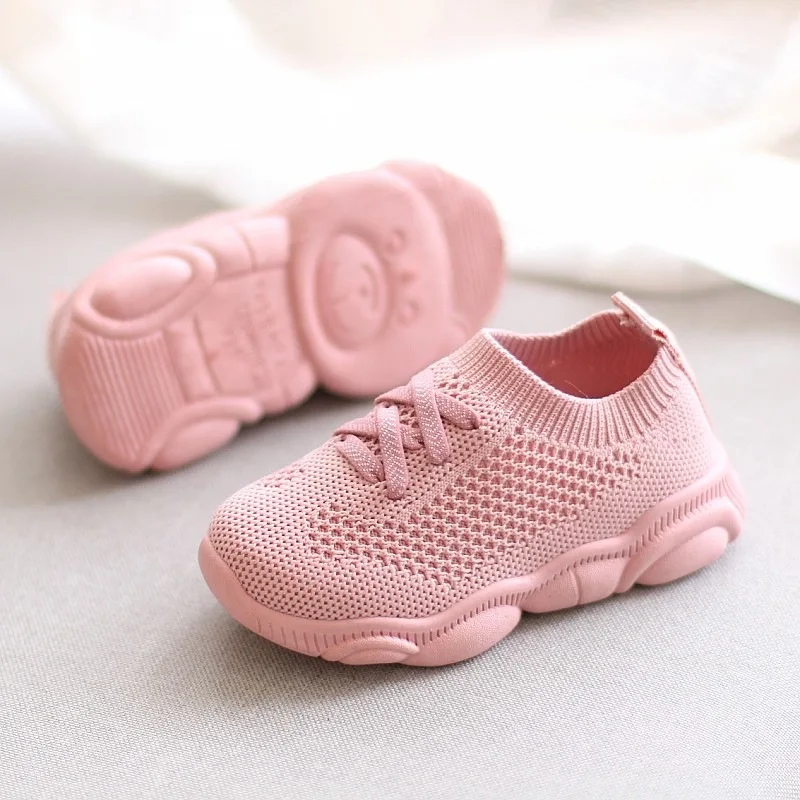 รองเท้าเด็ก Antislip รองเท้าผ้าใบเด็กด้านล่างนุ่มรองเท้าผ้าใบลําลองแบนรองเท้าเด็กขนาดเด็กผู้หญิงกีฬารองเท้า