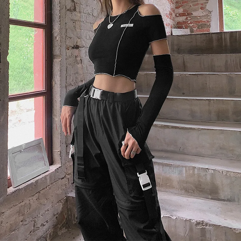 Patchwork เสื้อยืดสีดํา Gothic หนึ่งไหล่แขน Y2k Crop Tops Ruffles Hem Hip Hop Techwear ผู้หญิง Tees