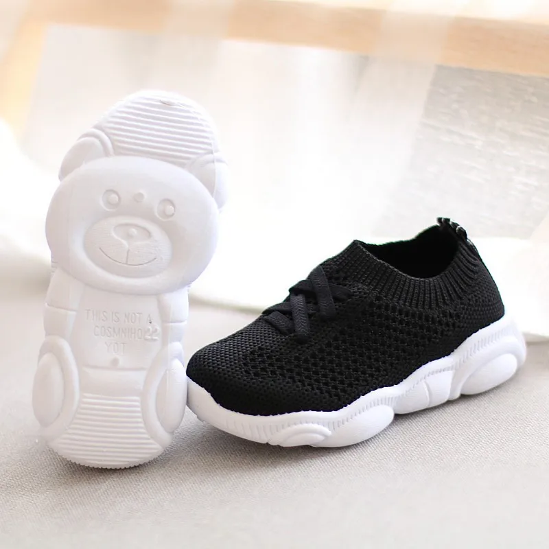 รองเท้าผ้าใบเด็กรองเท้า Antislip รองเท้าผ้าใบเด็กด้านล่างนุ่มสบายๆเด็กขนาดเด็กหญิงกีฬารองเท้าฤดูใบไม้ผลิฤดูร้อน