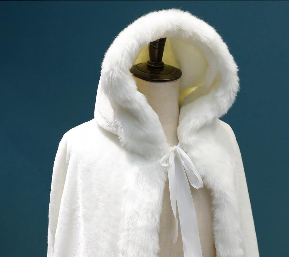 Personalizado quente guarnição de pele do falso inverno capa de noiva deslumbrante capas de casamento com capuz longo festa envolve jaqueta branco/marfim envoltório