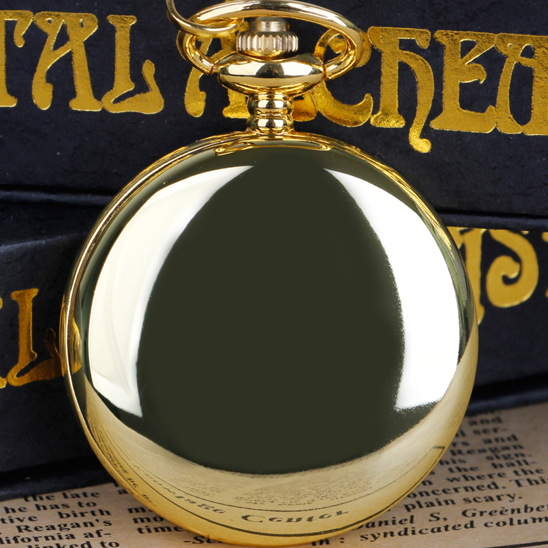 Часы кварцевые карманные с квадратным циферблатом и римскими цифрами