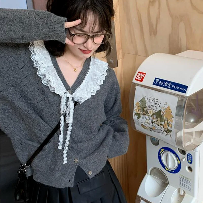 Áo Khoác Cardigan Nữ Tất Cả Trận Đấu Cổ Chữ V Ren Miếng Dán Cường Lực Áo Len Mùa Xuân Mùa Thu 2021 Xám Kawaii Retro Dịu Dàng Dệt Kim Thiết Kế Đơn Giản Áo Khoác Ngoài
