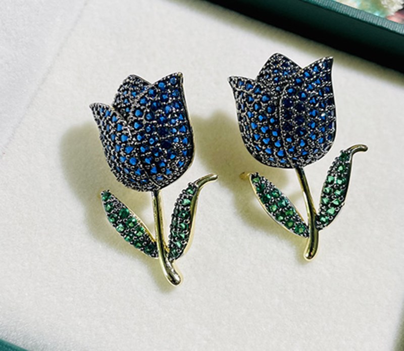 ZC Zircon Ikatan Simpul/Bunga Mawar/Bunga Matahari/Anting Kupu-kupu Anting Stud Biru/Merah untuk Wanita