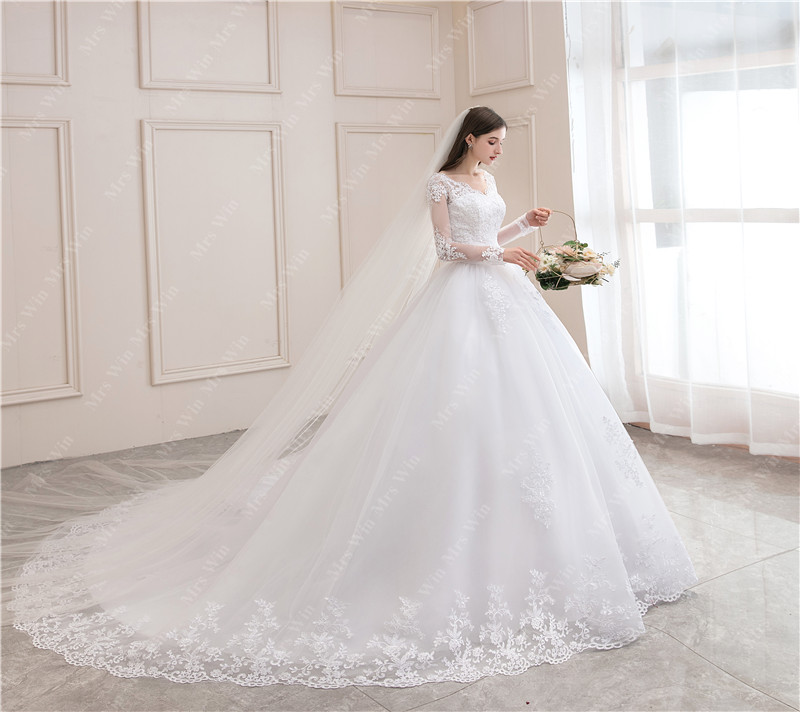 Robe de mariée à manches longues et col en V avec train, robe de Rhde luxe, robe de mariée sexy, mariage classique, tout ce que vous voulez, princesse, nouveau, 2023