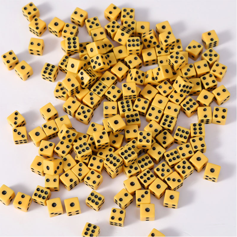 50 Cái/lốc Xúc Xắc 8Mm 6 Màu Nhựa Trắng Chơi Game Xúc Xắc 6 Mặt Tiêu Chuẩn Người Quyết Định Sinh Nhật Bảng Trò Chơi Thả vận Chuyển