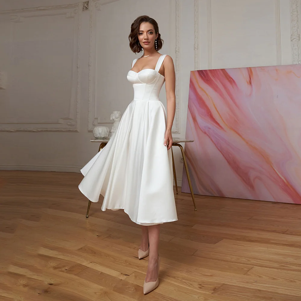 Abito da sposa corto Abiti civili personalizzati Abiti da sposa semplici con scollo a cuore sexy Abiti da sposa in raso a metà polpaccio senza schienale
