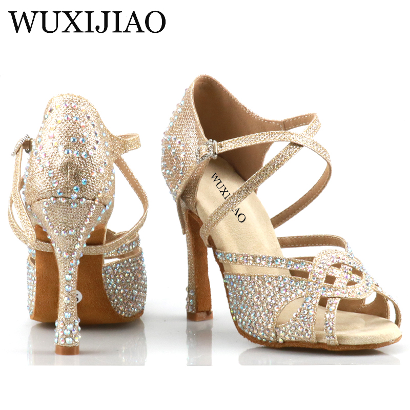 WUXIJIAO-zapatos de baile latino dorados para mujer, calzado de salsa de diseño único, sandalias con diamantes, nuevo estilo