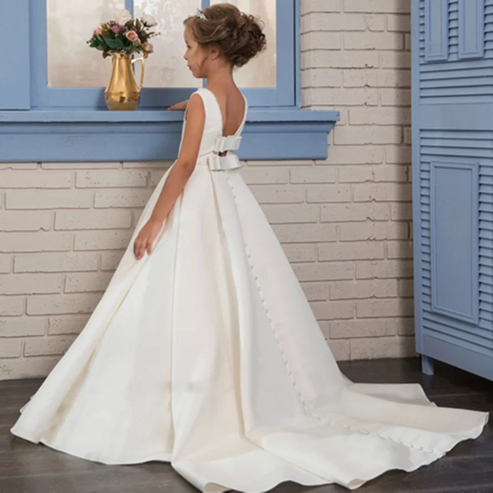 Vestidos de niña de flores con perlas de lujo Vestidos daminha Una línea Vestidos de desfile de noche para niños Vestidos de primera comunión con cuentas para niñas