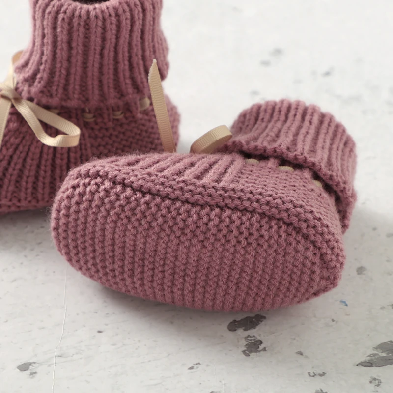 รองเท้าเด็ก + ชุดถุงมือถักแรกเกิดเด็กชายรองเท้า Mitten แฟชั่น Butterfly-Knot เด็กวัยหัดเดินทารก Slip-On เตียงรองเท้า Hand Made