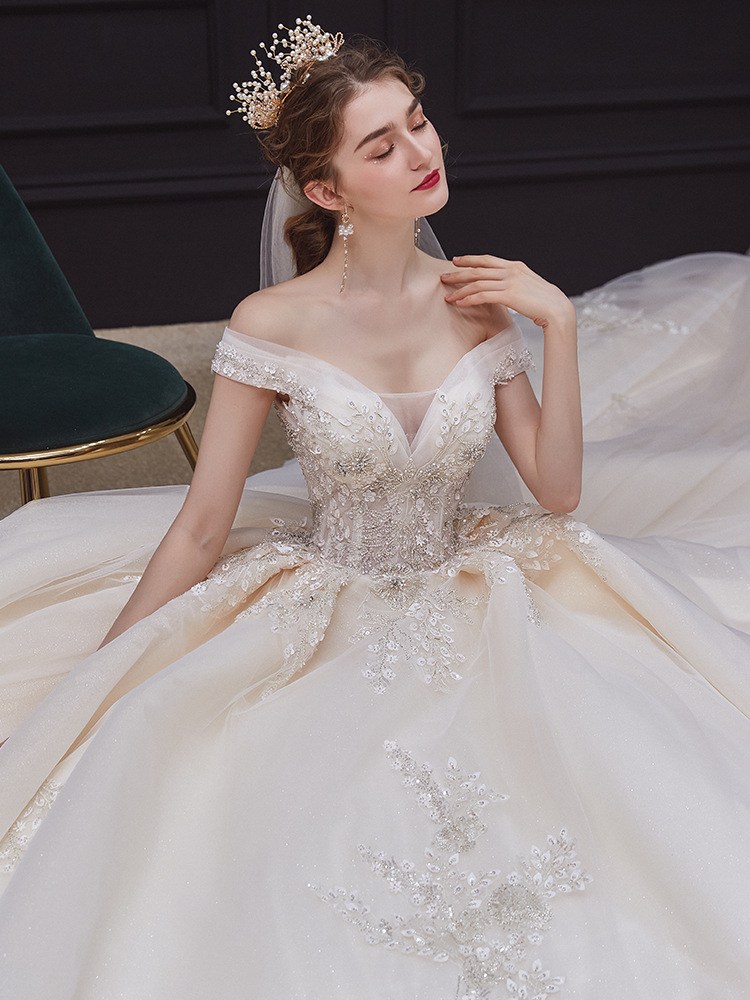 Robe De mariée De luxe faite à la main, avec traîne, en dentelle, à fleurs, élégante, épaules dénudées, Robe De bal, personnalisée