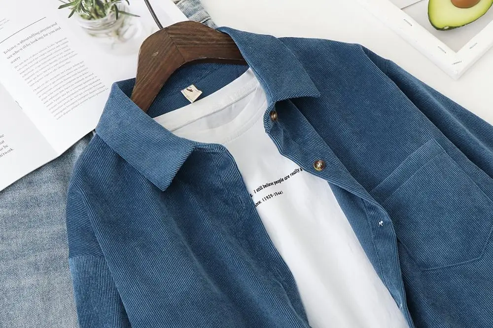 Corduroy ผู้หญิงเสื้อเสื้อสตรีเสื้อและเสื้อ 2024 สตรีแขนยาวเสื้อผ้าปุ่มขึ้นลงหลวมสีขาวใหม่