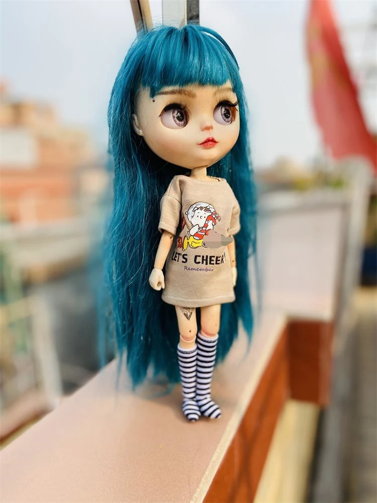 2 Buah/Set Barbie/Pakaian Blyth, Kaus Pendek Cetak Cantik + Kaus Kaki Bergaris, Dapat Digunakan untuk Aksesori Boneka 1/6