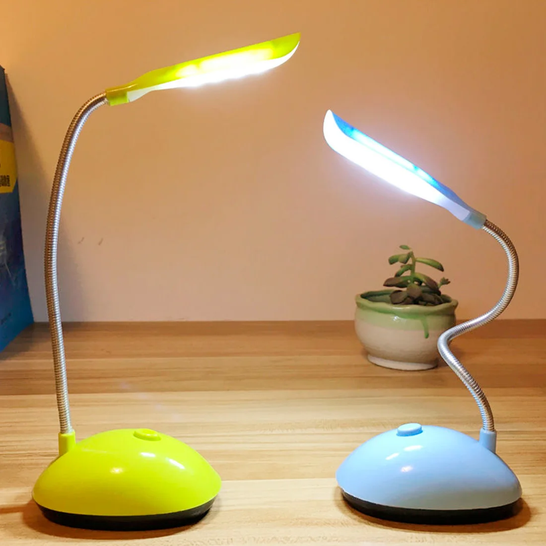 Hoạt Động Bằng Pin Đèn LED Đọc Sách Ban Đêm Đèn Linh Hoạt Để Bàn Có Thể Gấp Lại Công Tắc Để Bàn Làm Việc Học Tập Sáng Cho Trẻ Em Văn Phòng Sinh Viên