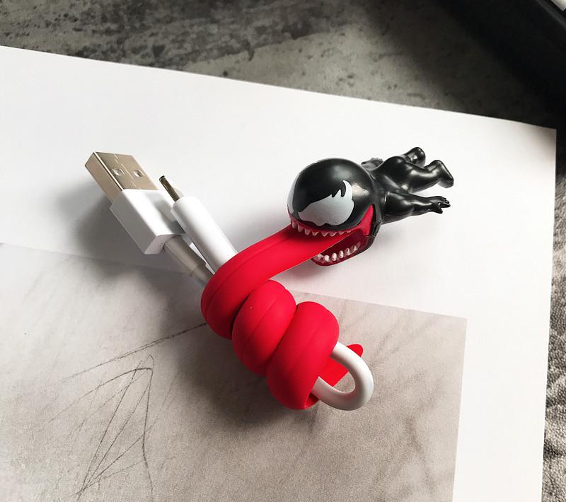 Venom Wire soporte de línea de datos figura de acción juguetes Cable USB Protector