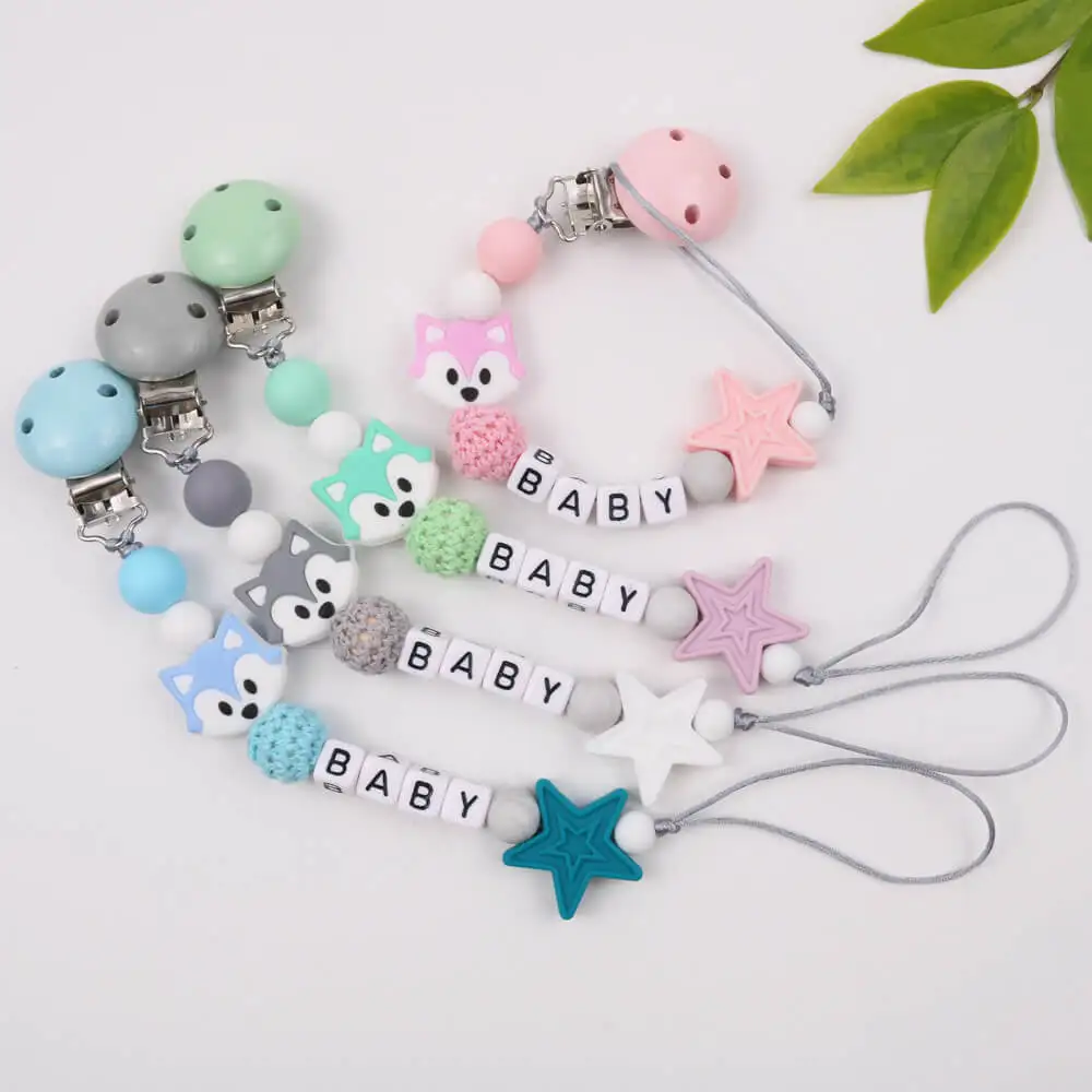 Cá Tính Núm Vú Giả Kẹp Bé Tùy Biến Tên Silicon Pacifier Chống Thả Dây Chuyền Thực Phẩm Cấp Mọc Răng Đồ Chơi Cho Răng Hàm