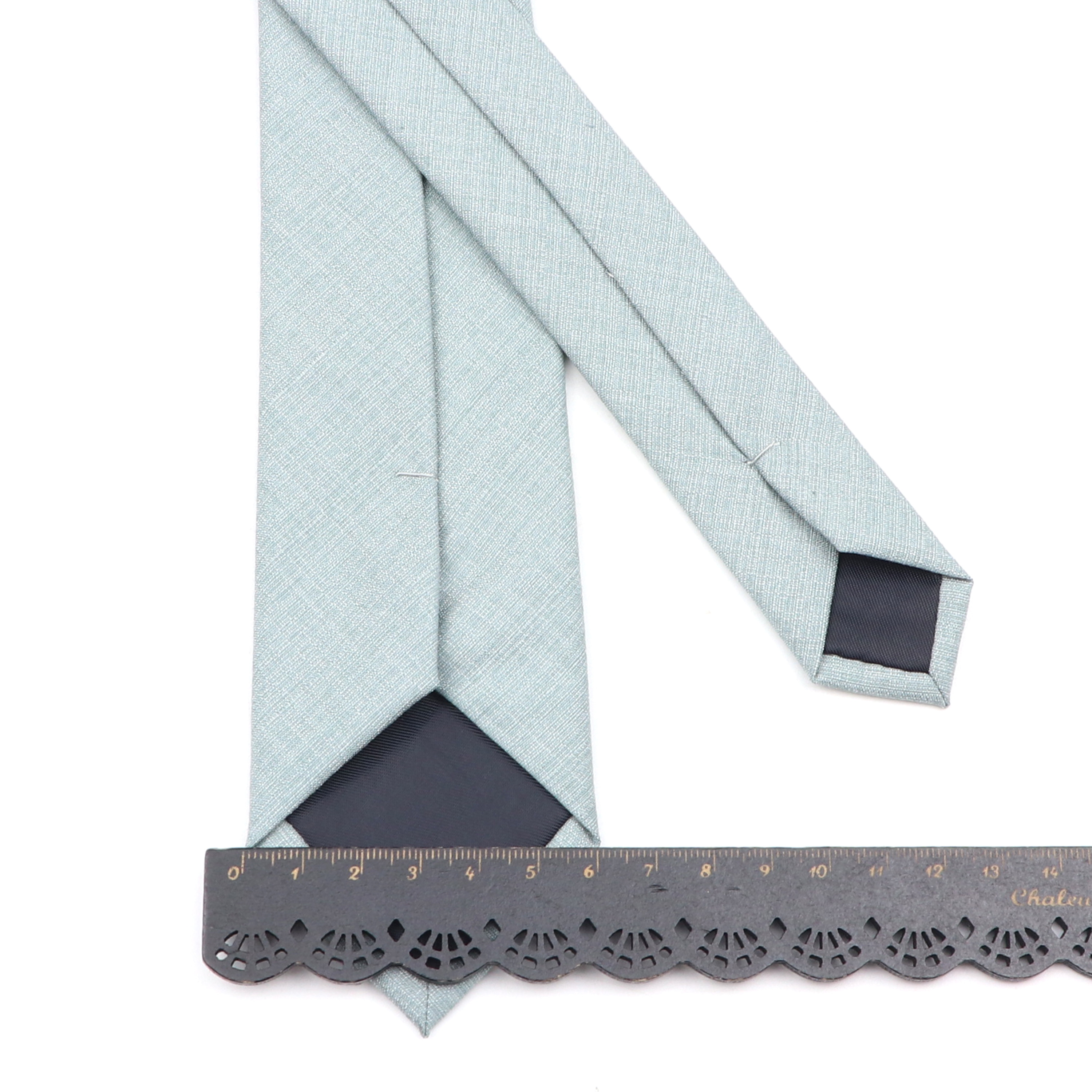 ใหม่คลาสสิกสีทึบผูกคุณภาพสูงนุ่มบางสบายๆผอมสีดํา Beige สีฟ้าคอ Tie ธุรกิจงานแต่งงานอาหารค่ํา Slim Men Tie