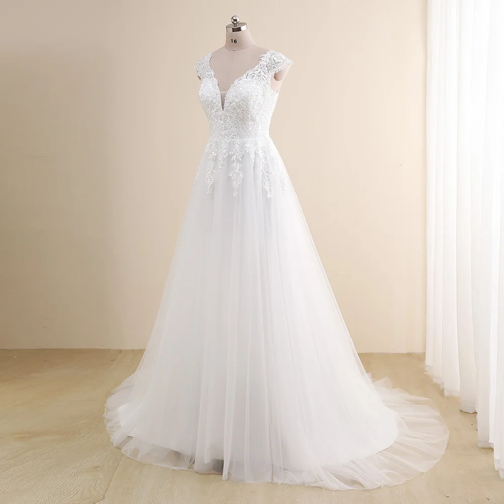 Incredibile abito da sposa taglie forti personalizzato scollo a V maniche ad aletta abiti a linea tulle applique in pizzo abito da sposa Robe De Mariee