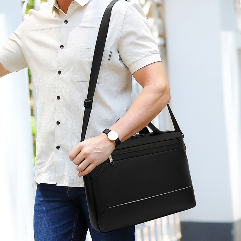 Men's Handbag Shoulder Custom Picture Logo Laptop Sleeve Laptop Bag Wholesale Waterproof Work Business Casual Briefcase