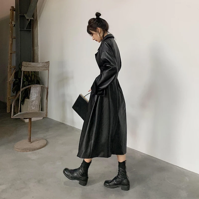 Lautaro-レディースレザーロングコート,トレンチコート,長袖ラペル,ルーズフィット,秋のエレガントな女性用黒のストリートウェア