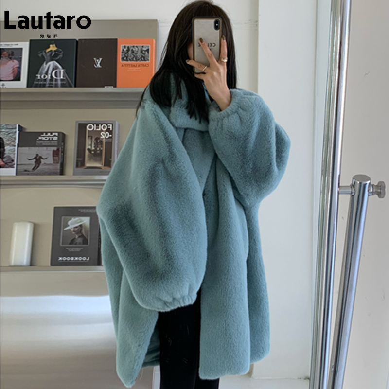 Lautaro 冬ロング特大暖かいソフトふわふわフェイクファーコート女性ドロップショルダー長袖カジュアルルーズ韓国ファッション 2021