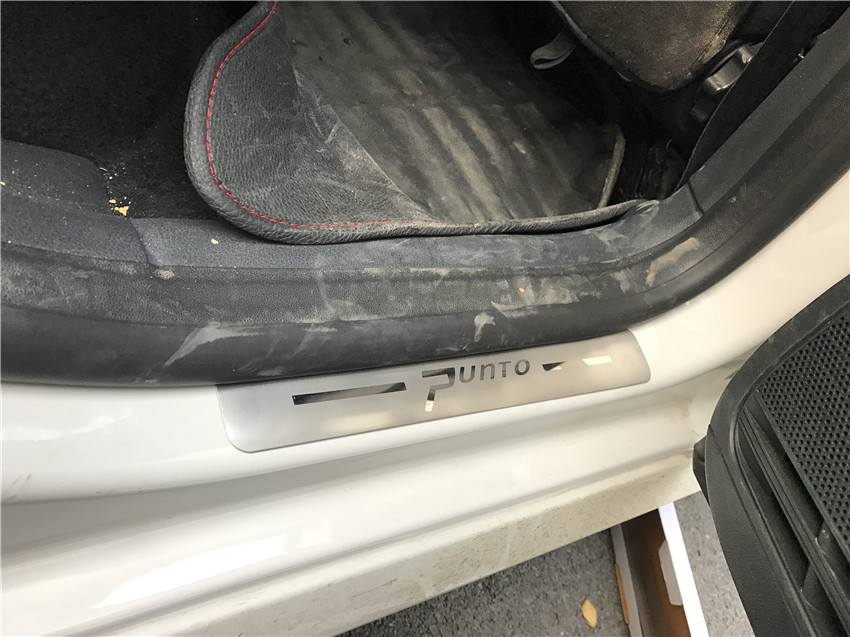 4 Buah/Banyak Stiker Mobil untuk 2012-2017 Fiat Punto Ultra Tipis Stainless Steel Pintu Sill Lecet Lecet Plate