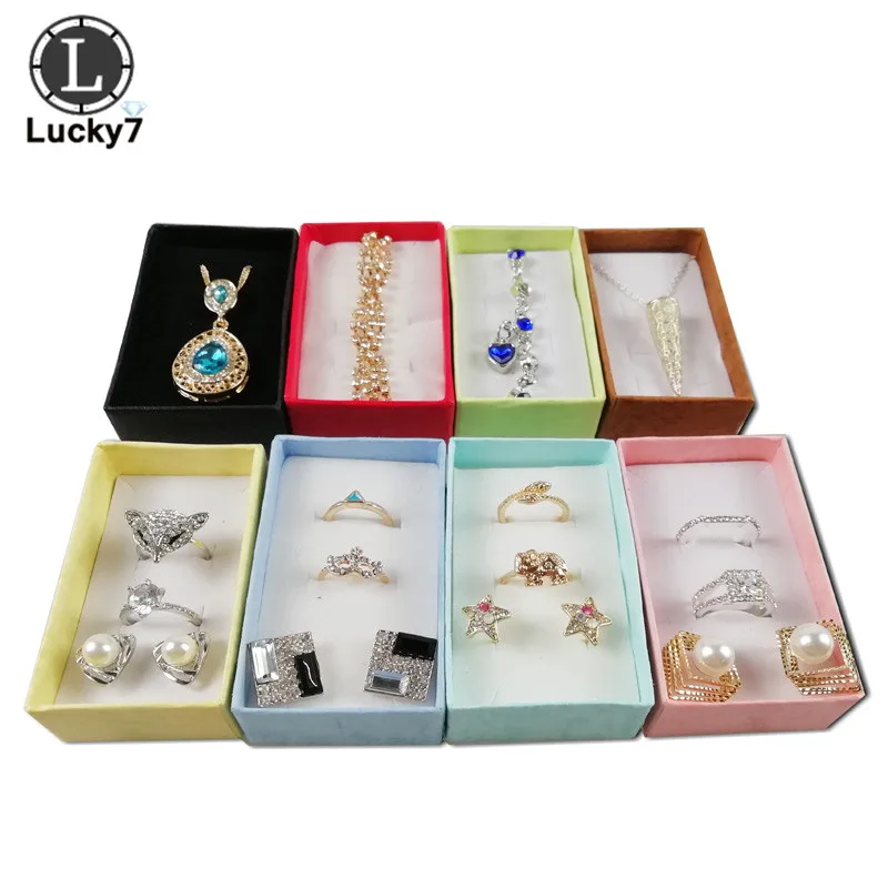 Groothandel 12 stks Diverse Kleuren Sieraden Sets Display Box Ketting Oorbellen Ring Box 5*8*2.5 cm verpakking Geschenkdoos gemengd