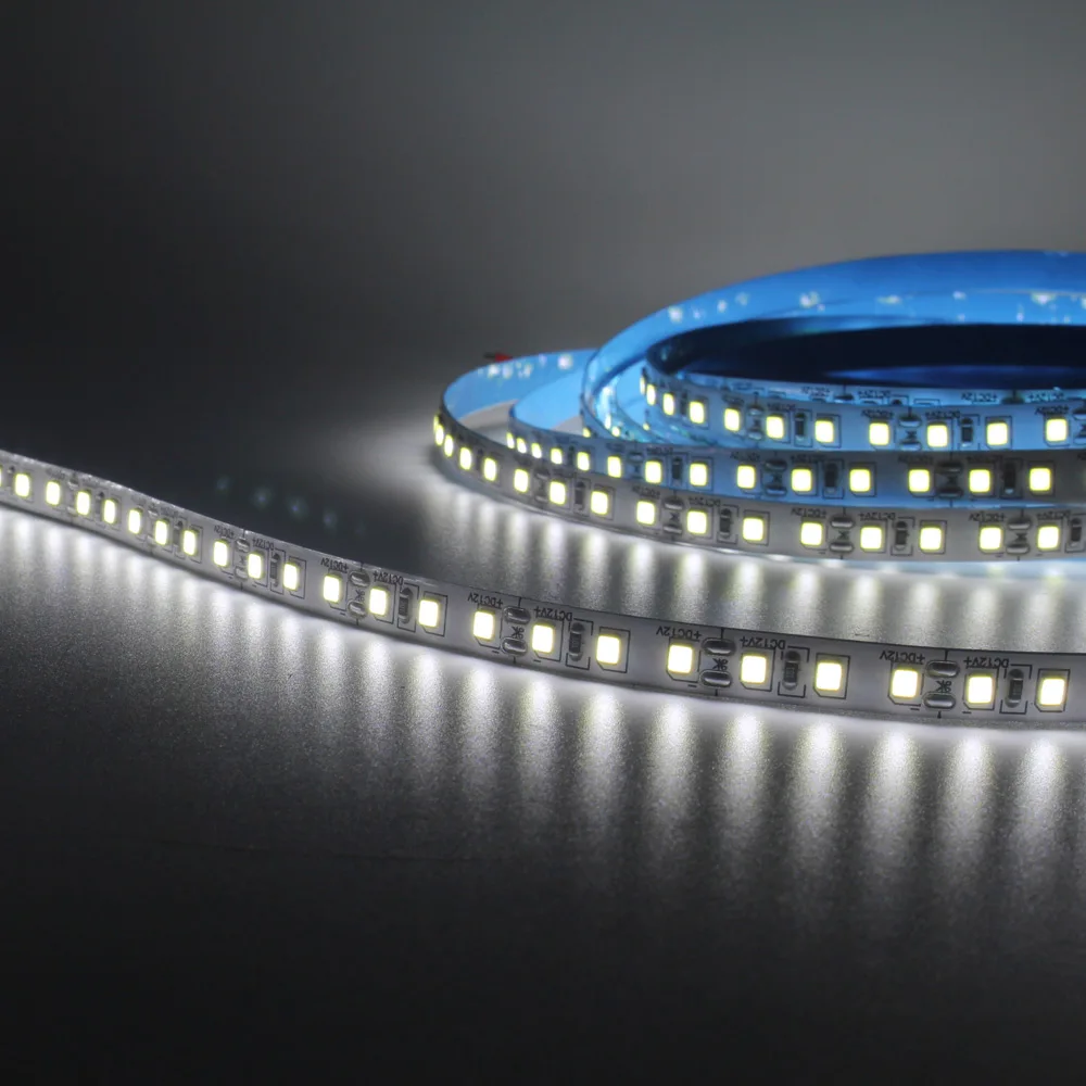 Striscia LED 12V 5M 600 SMD 2835 6000K 3000K Luce a nastro flessibile a strisce bianche calde 120LED M 8mm PCB Lampada a strisce non impermeabile