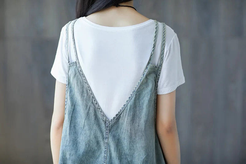 Phụ Nữ Mỏng Bộ Áo Liền Quần 2018 Tẩy Trắng Rách Ống Rộng Yếm Denim Áo Liền Quần Size Lớn Thả Đáy Quần Rompers Bắp Chân-Chiều Dài quần YT611