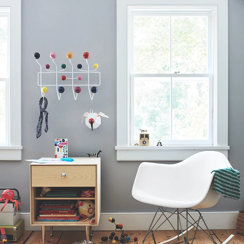 Multicolor Hange เฟอร์นิเจอร์ไม้แขวนเสื้อ Ball Rack ตะขออเนกประสงค์สําหรับเครื่องประดับสําหรับของขวัญเด็กโลหะตกแต่งกระเป๋า