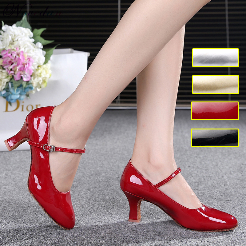 Zapatos de Salsa con punta cerrada brillante de charol, zapatos de salón de baile latino de Tango para mujer, tacones de 5cm/7cm, color negro, dorado y plateado y rojo
