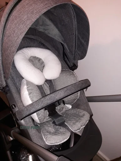 À prova dwaterproof água carrinho de bebê almofada esteiras acessórios do assento de carro cabeça suporte cinto ombro-face capa protetora pescoço proteção almofada