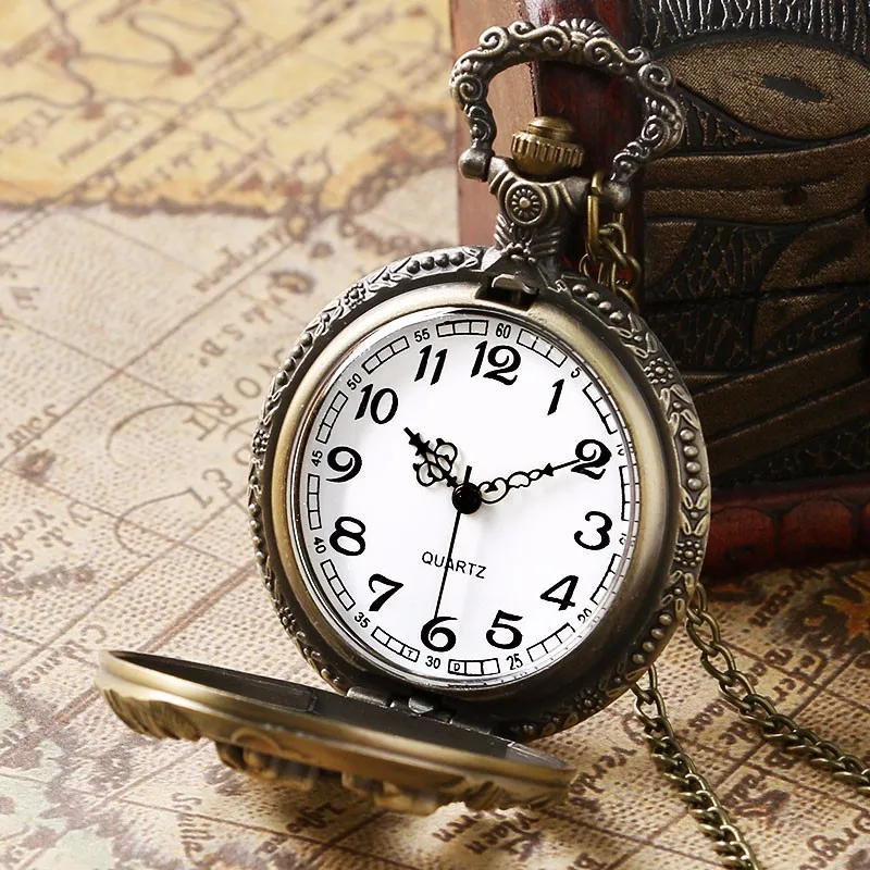 Orologio da taschino Fob al quarzo cavo classico vintage in bronzo con cane lupo con collana a catena, orologio con ciondolo fresco, regalo per donne e uomini