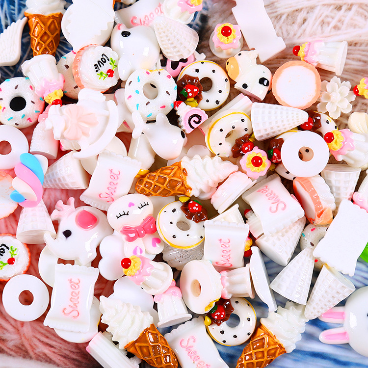 10 Teile/satz Puppenhaus Miniatur Mini Bäckerei Brot Donut Blyth Puppe Lebensmittel Spielen Küche Spielzeug