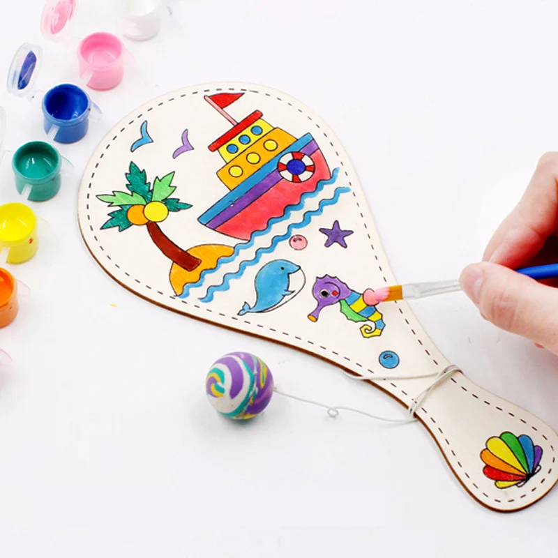 Phong cách Ngẫu nhiên trắng Trống Gỗ vợt với bóng thủ công DIY đồ chơi hoạt hình vẽ Graffiti Mẫu Giáo trẻ em tay đồ chơi