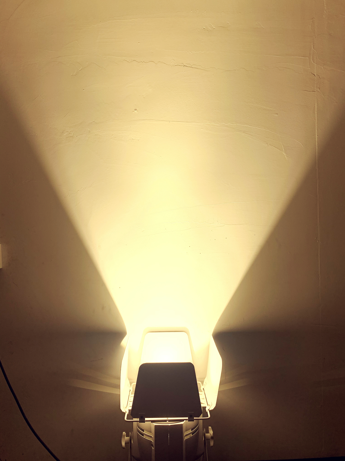 200 W COB LED Par Licht mit Scheunentüren RGBWA UV 6in1 Wash DJ Dmx Control Bühneneffekt