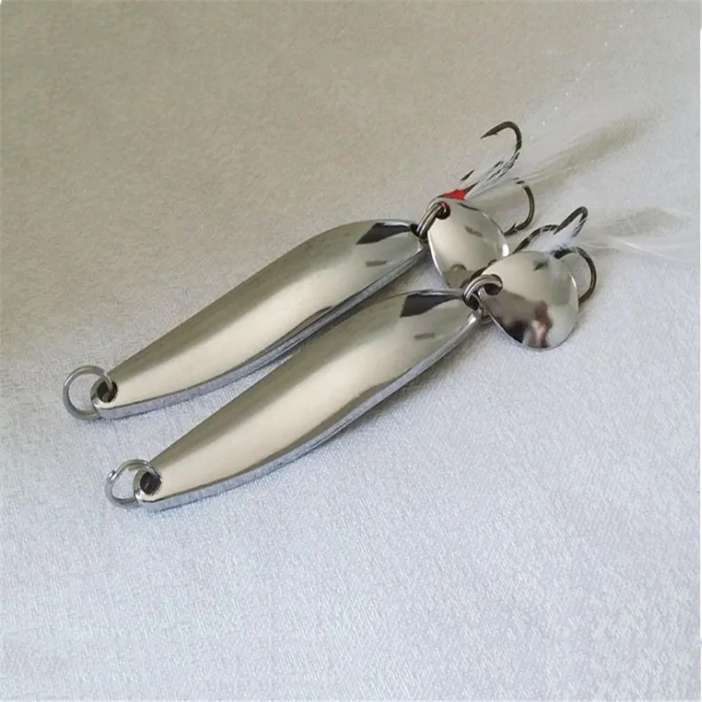 Señuelo de pesca con cuchara dorada y plateada, cebos duros con lentejuelas, Paillette de ruido con pluma para señuelos marinos, herramienta Wobbler Spinner, 1 Uds.