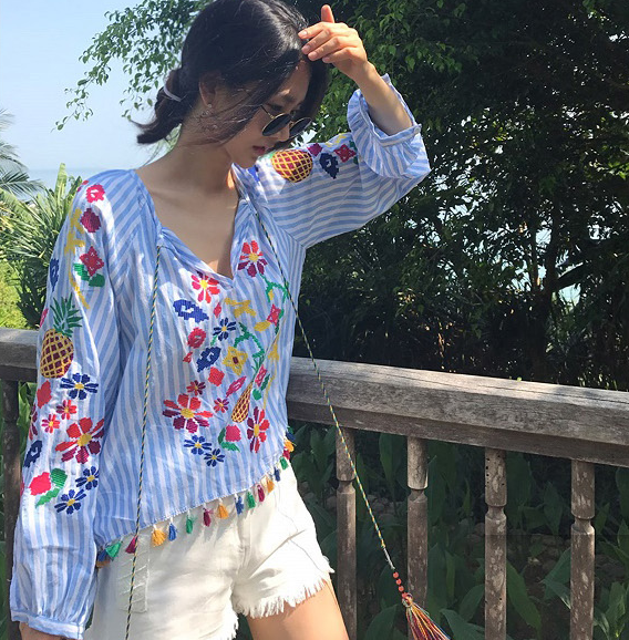 Camisa bordada Vintage para mujer, Túnica holgada de manga larga con cordones y flecos, blusa étnica de algodón blanco, ropa de verano