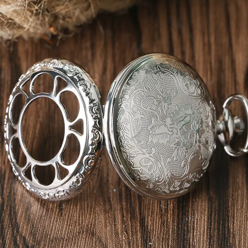 ร้อนอะนิเมะบัตเลอร์สีดำ Kuroshitsuji สไตล์นาฬิกาเซบาสเตียน Ciel Silver Hollow ดอกไม้ผู้หญิงผู้ชายสร้อยคอ Chian Xmas ของขวัญ